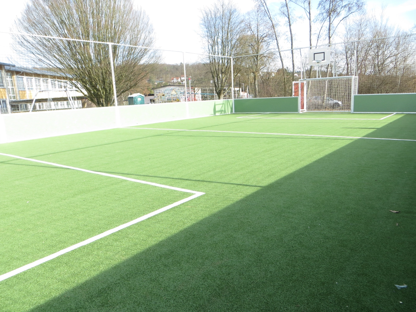 Fußballplatz im Schulgarten